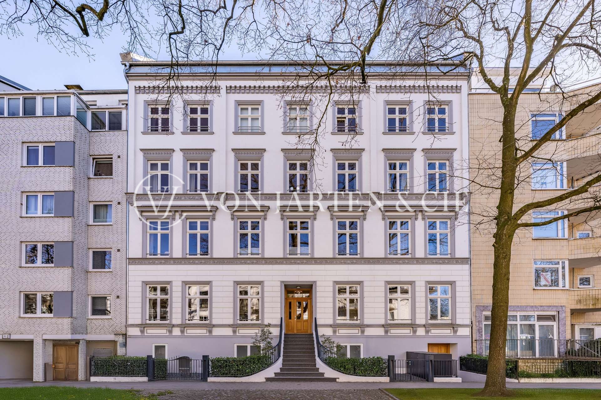 VON JÄRTEN & CIE