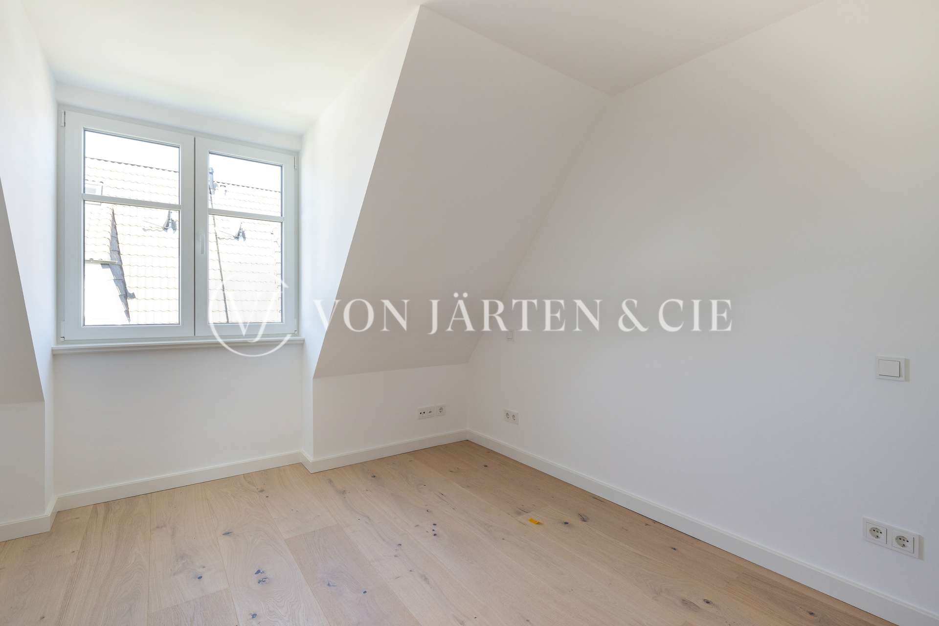 Schlafzimmer DG