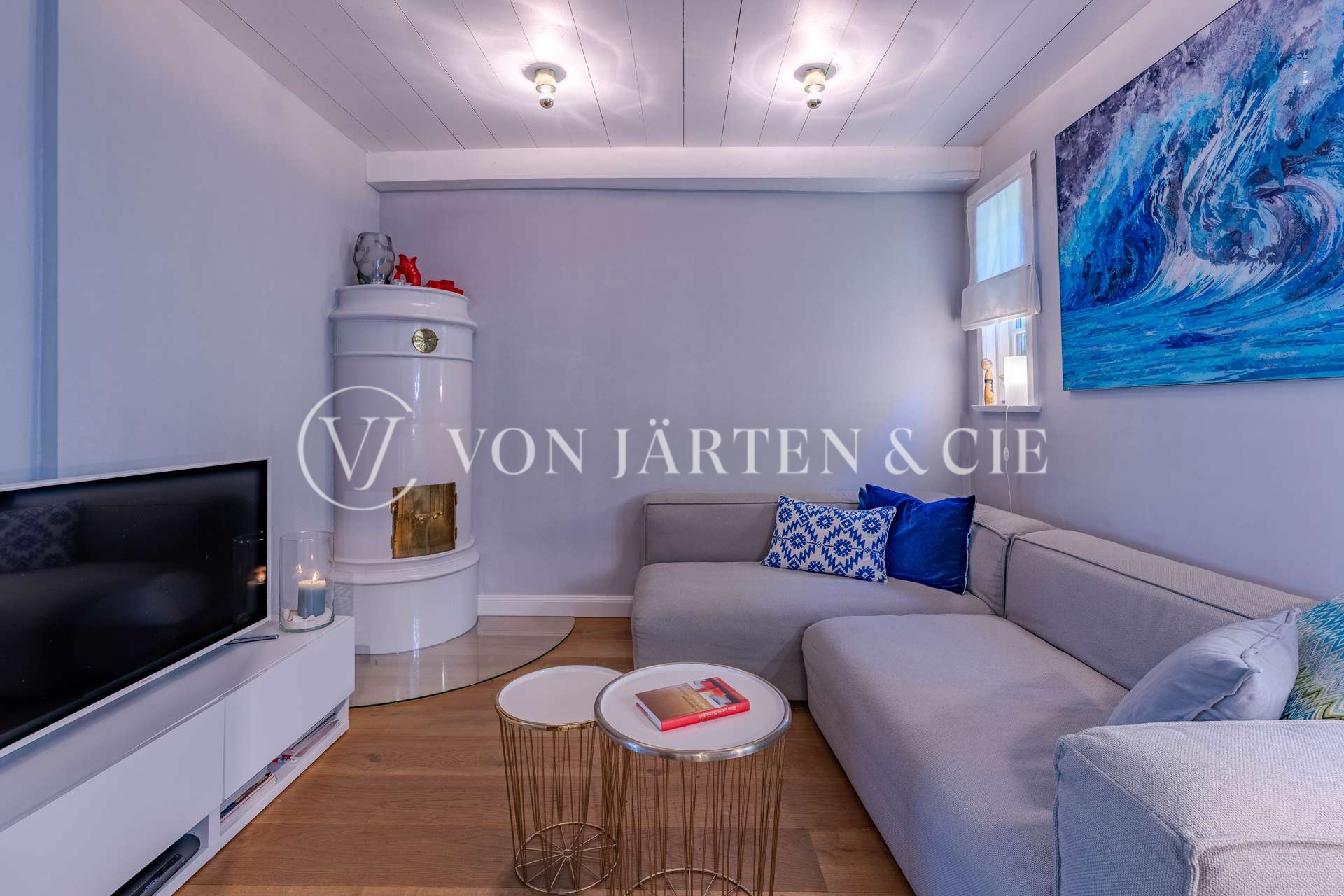 Wohnbereich mit historischem Kamin