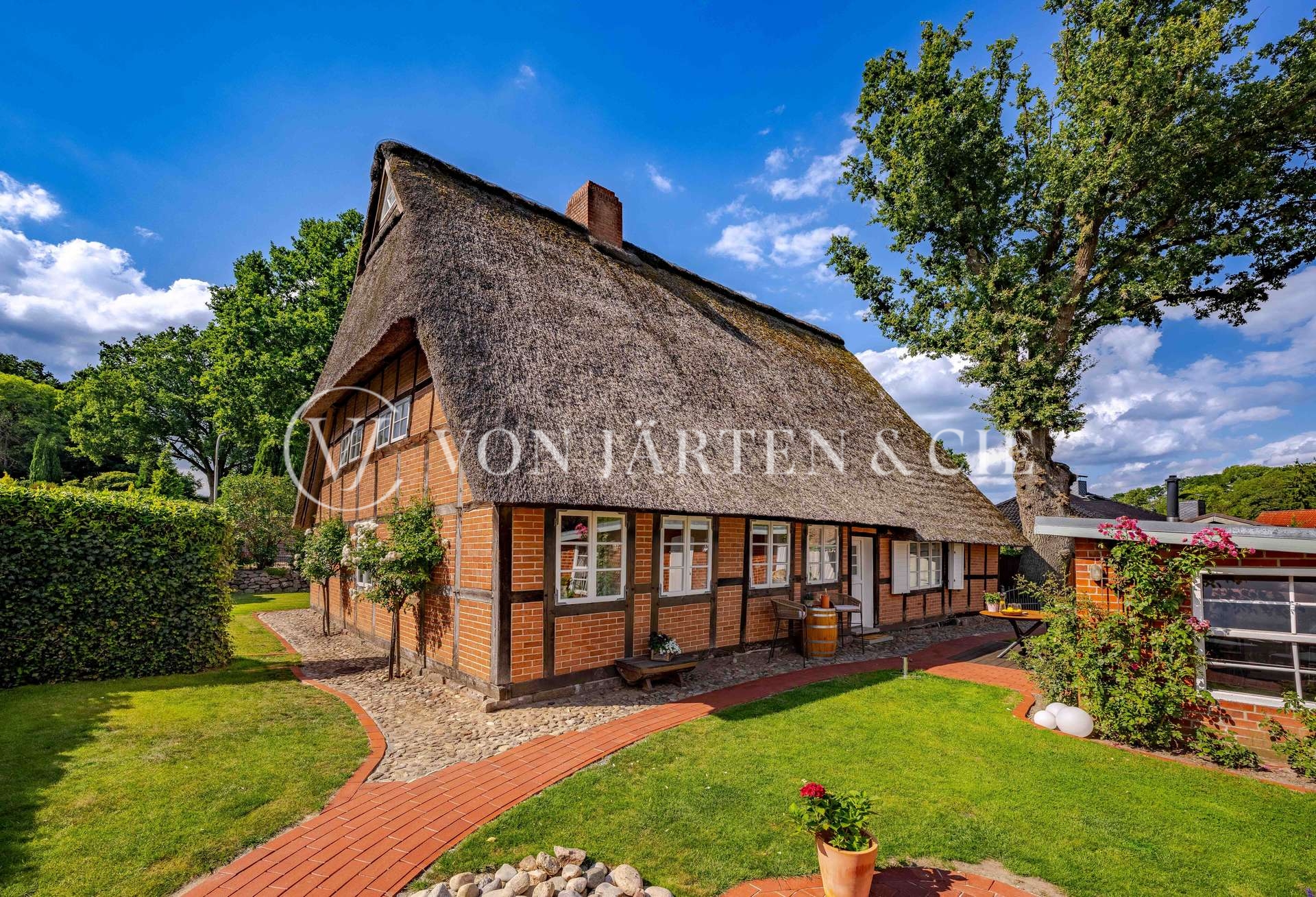 Real Estate Title Image Background